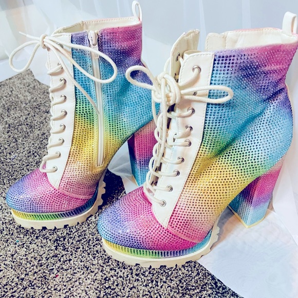 Shoes - COPY - Size 9 Rainbow Heel Boots 🌈